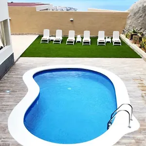 Villa Luxury Villa Masca With Private Heated Pool Free Car Rental In May And June, Costa Adeje (Tenerife)
